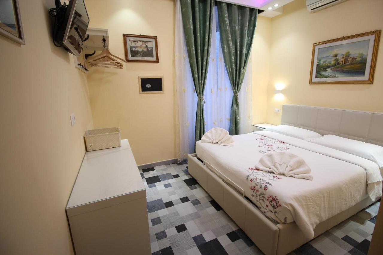 Quest House Lihong Hotel Róma Kültér fotó