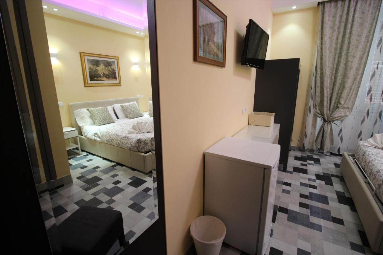 Quest House Lihong Hotel Róma Kültér fotó
