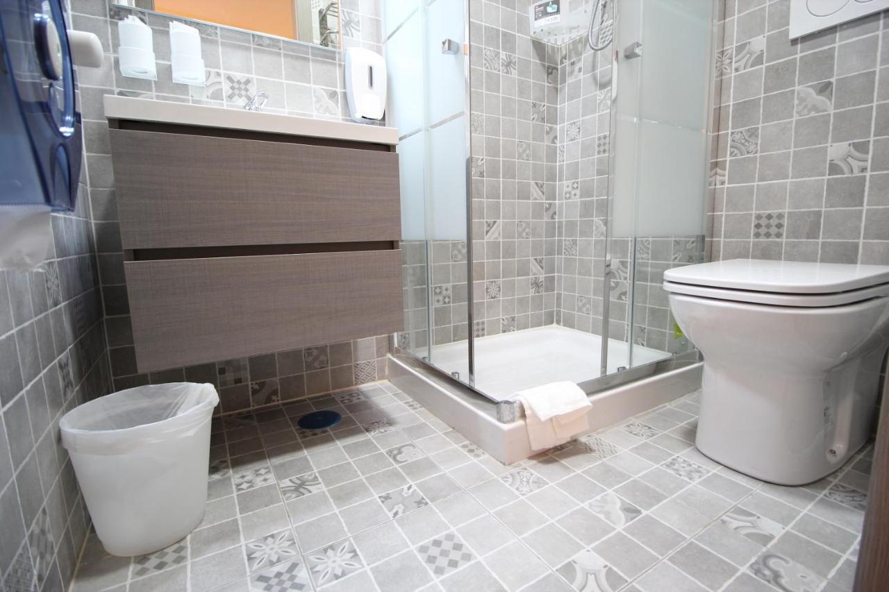 Quest House Lihong Hotel Róma Kültér fotó